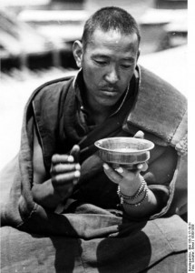 Buddhist monks of Tibet have known about "Wakeful Relaxation" for centuries -- in some monasteries, L-Theanine-rich Butter Tea is part of their daily ritual.